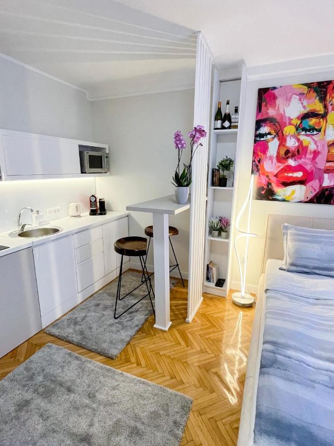 Skadarlija Colorway Apartment Belgrade Exterior photo